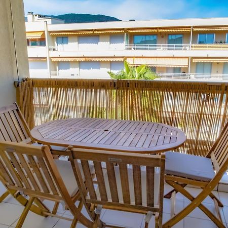 Confort Du Sud T2 Avec Garage Et Wifi En Centre-Ville Cavalaire-sur-Mer Exterior foto